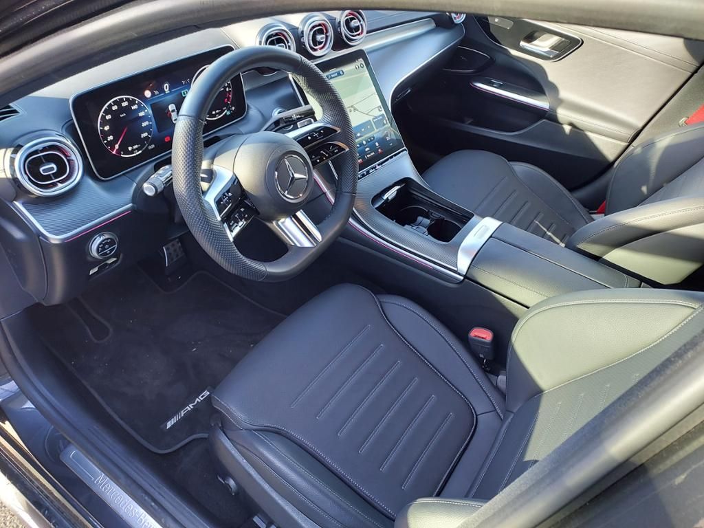 seldur-mercedes-benz-c-400-e-4matic-amg-line-sk-lason-b-lar